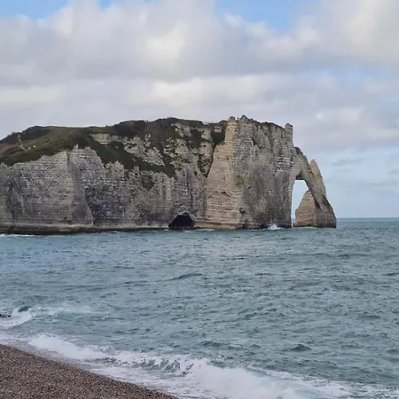 Appartement Au Coeur D'Etretat Avec Parking Gratuit Exterior foto